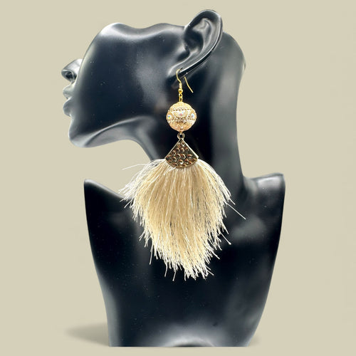 Champagne Silk Flair image 0