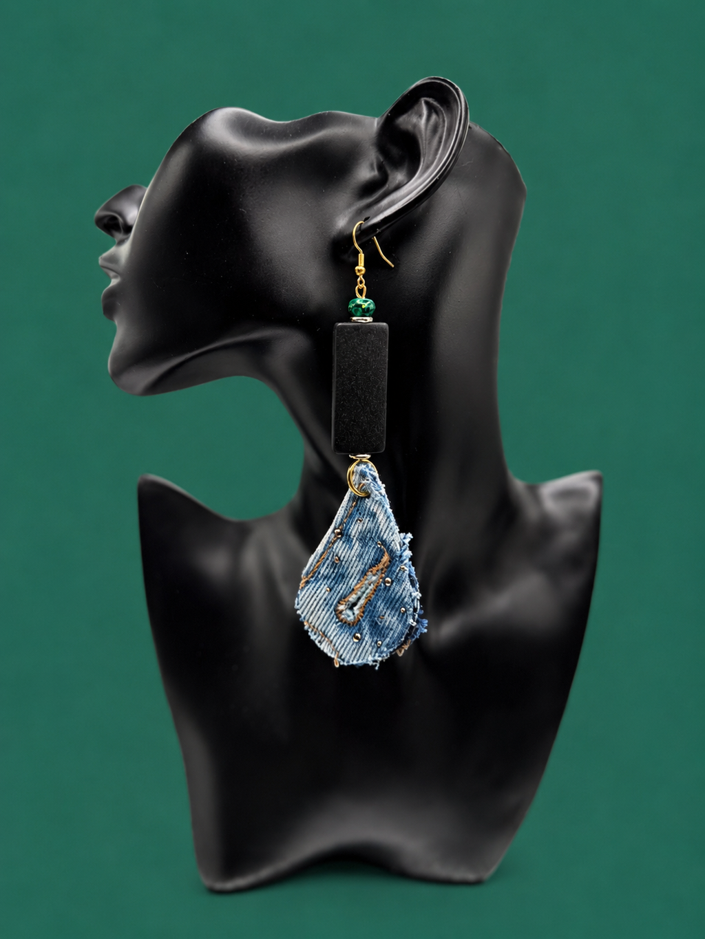 Emerald Static