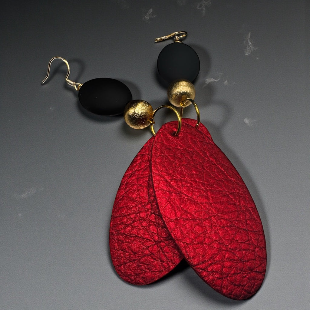 Red Velvet Noir Drops image 1