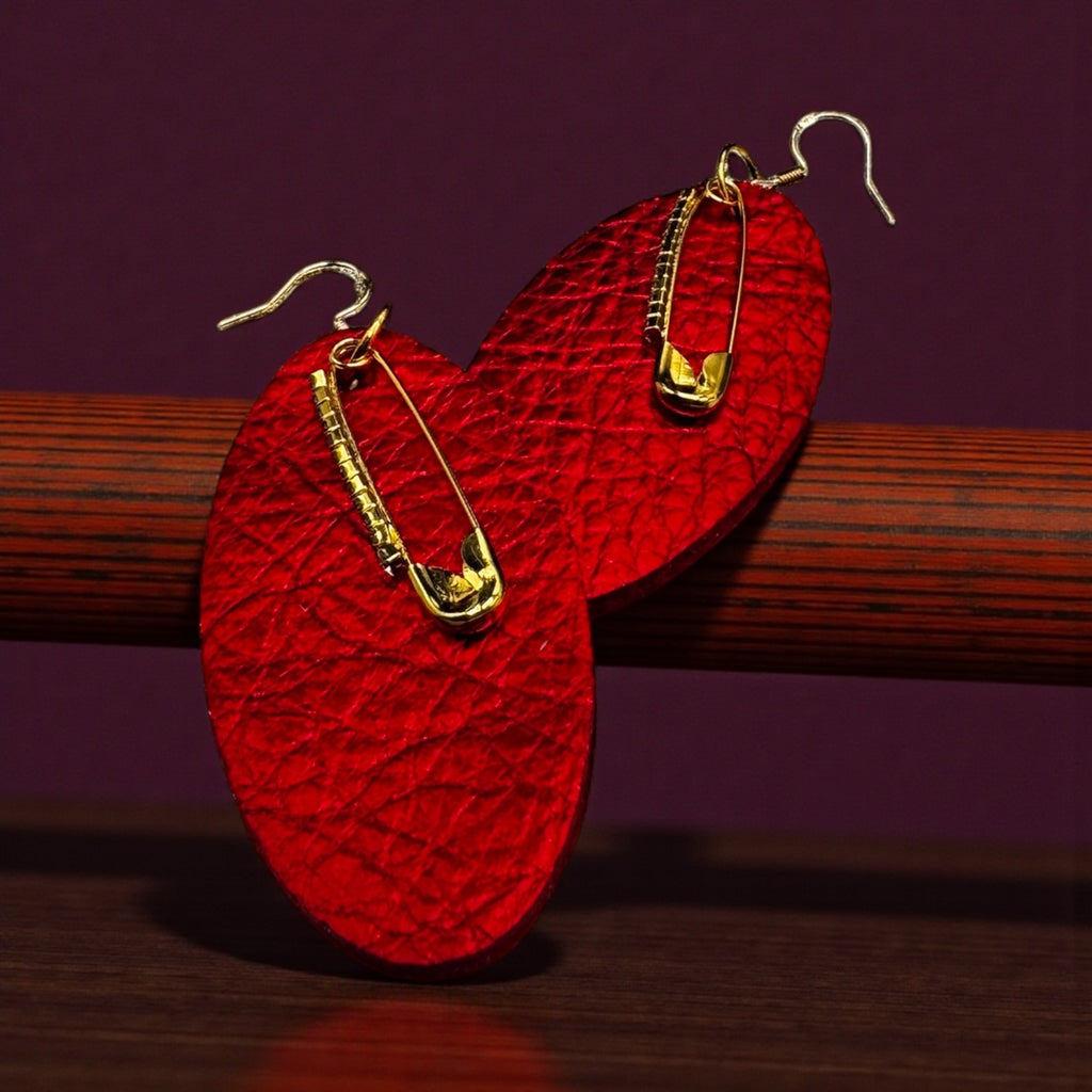 Crimson Rebel Oval image 1